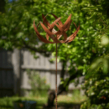 Wind Spinner Lotus – Rust Gawspltsr - Garden Express Australia